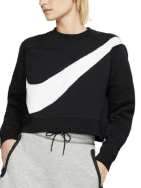 Nike Tops - Nike Cropped Top